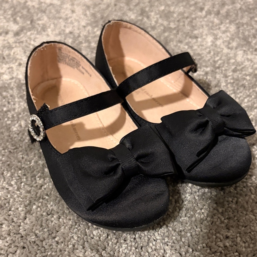 Elegant Black Kids Dress Shoes with Bow